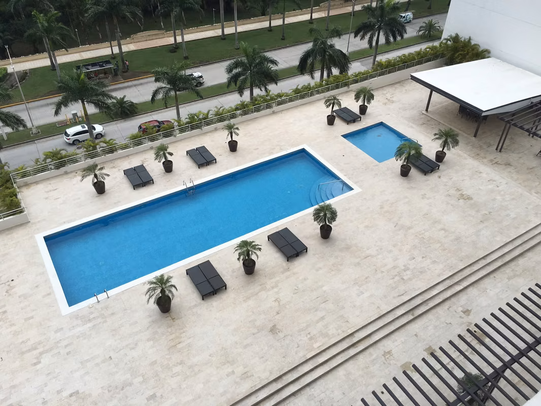 Apartamento en Costa del Este, PH Zeus. - foto 1