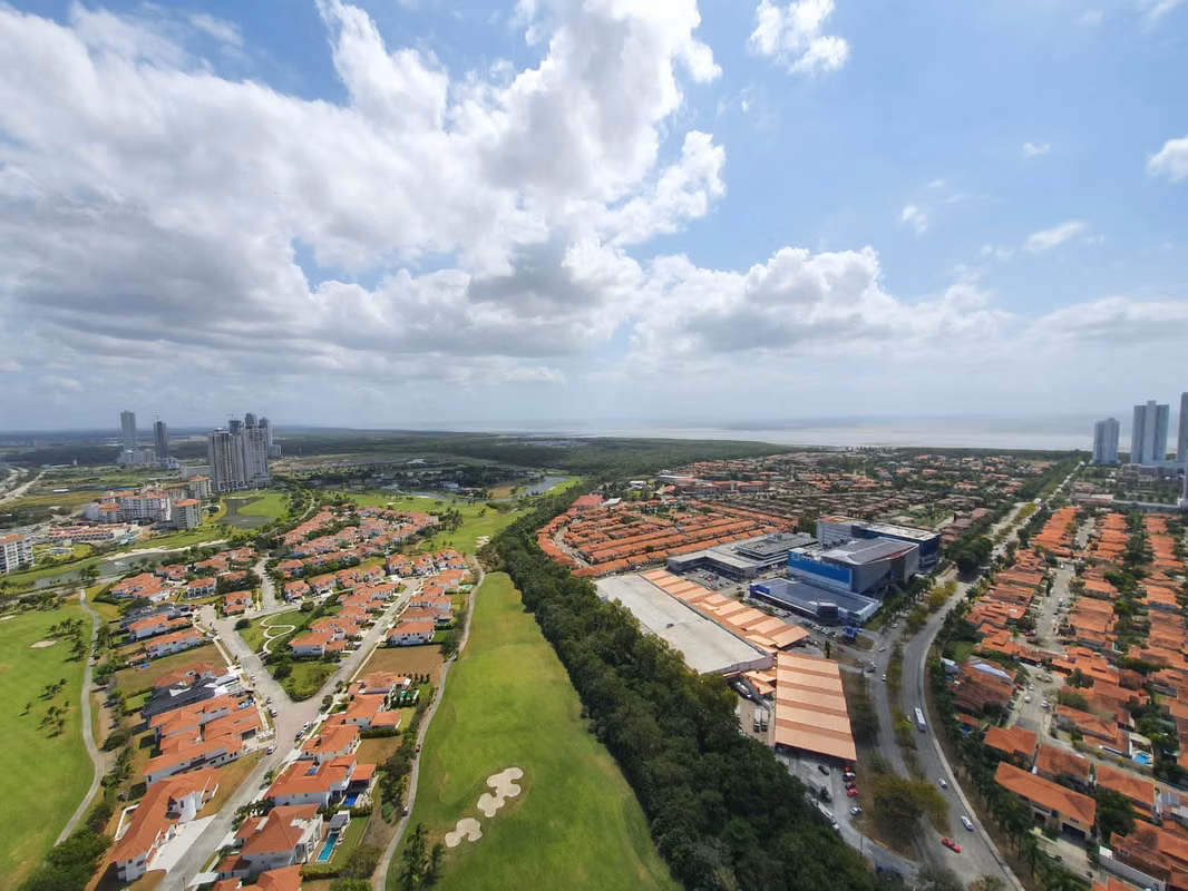 PH Greenview | Último Piso | Vista al Mar y Golf | Santa María - photo 1