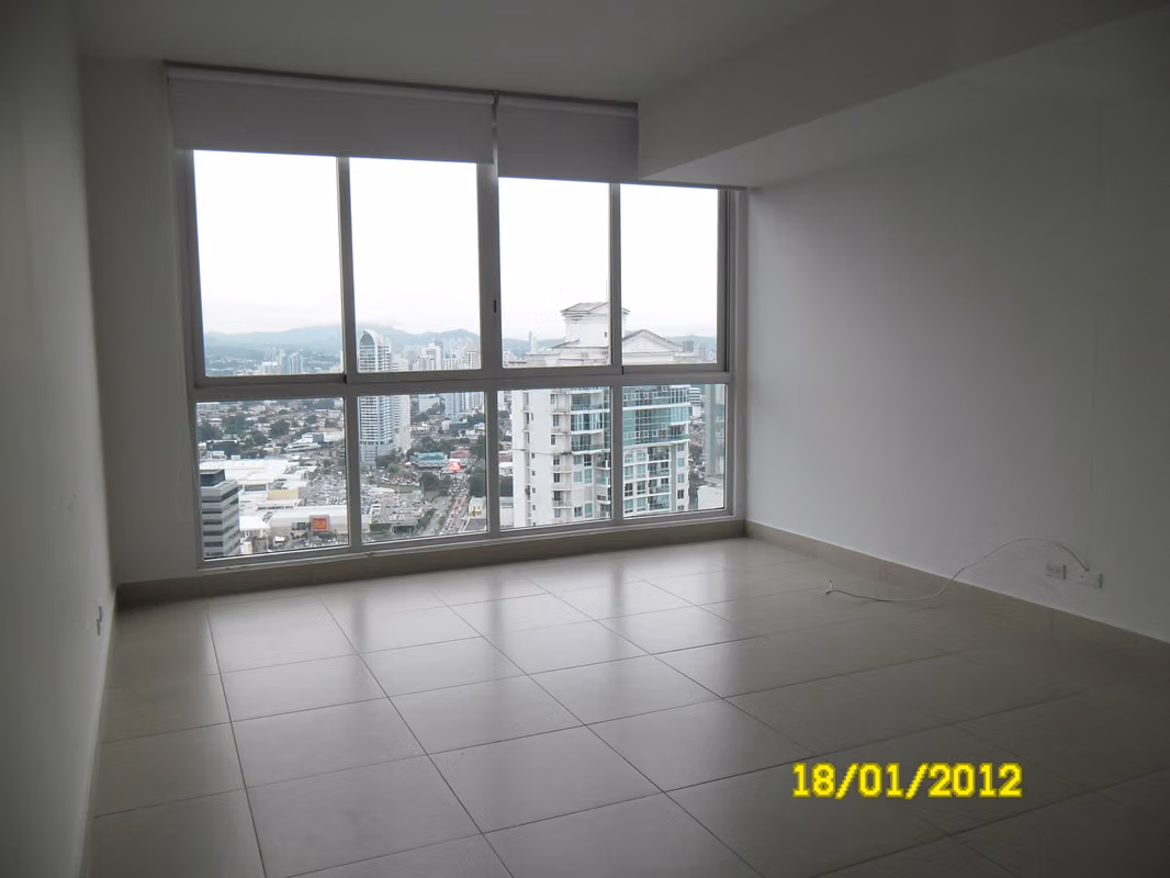 VENDEMOS APARTAMENTO UNA RECAMARA PH DUPONT TOWER PUNTA PACIFICA - foto 1