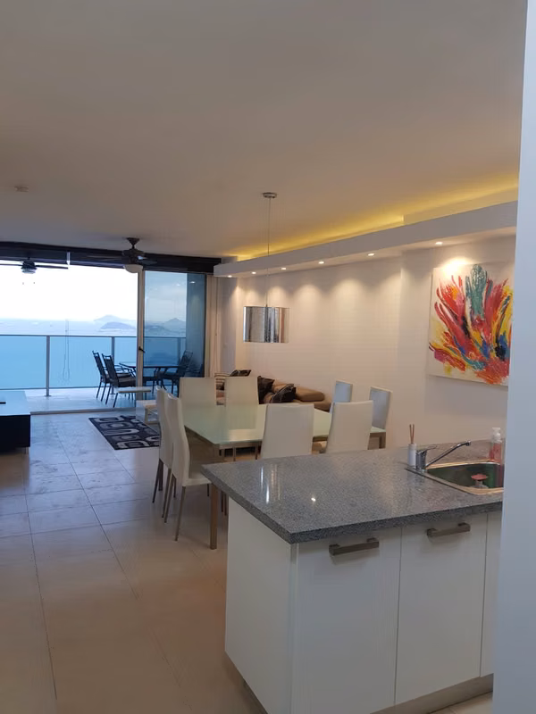 Venta de apartamento en Waters - Ave. Balboa - foto 1