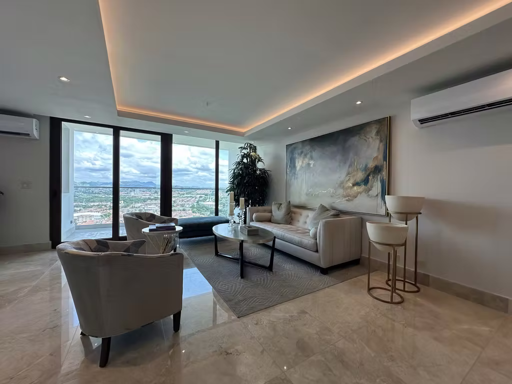 PARA ESTRENAR — PH The Colonial | 190 m² | Piso alto | Vista abierta | 3 parking | $579,800 - photo 1