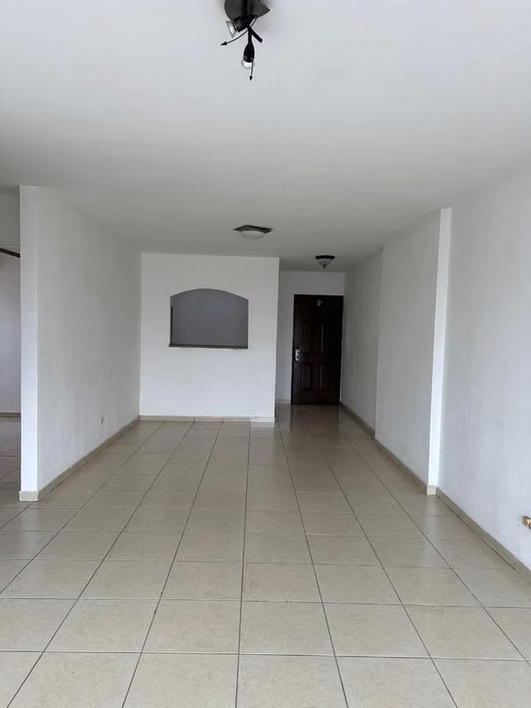 Venta de  Apartamento en El Cangrejo
PH Porto Bello

92 M2
Línea blanca 

2 recamaras - foto 1