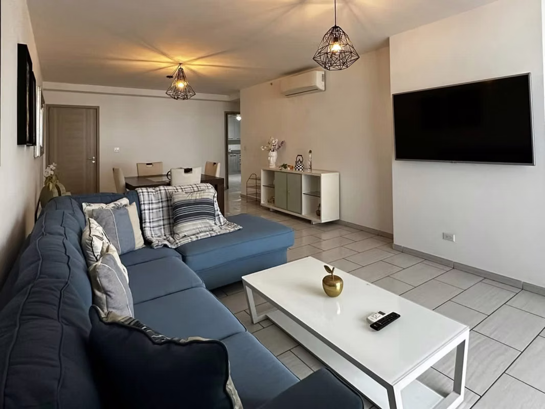 VENTA APARTAMENTO AMOBLADO EN SAN FRANCISCO, PH THE TOWERS (5) - foto 1