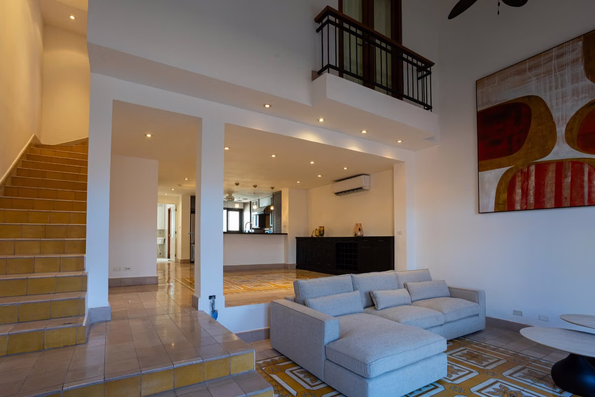 PH CUATRO CASAS CASCO VIEJO PANAMA FOR SALE - foto 1