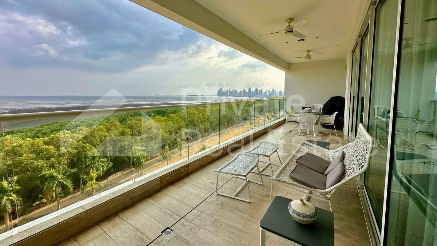 Venta de apartamento en Costa del Este, PH Marea I - foto 1