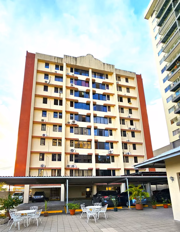 Se Vende o Se Alquila Apartamento en PH Gloriela Ricardo J Alfaro - foto 1