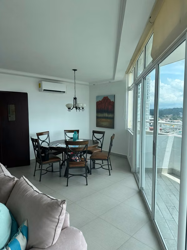 Venta de Apartamento en PH Vista Park, El Carmen (Amoblado) - foto 1
