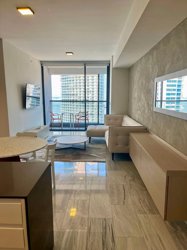 Alquiler apartamento en Bella Vista - foto 1