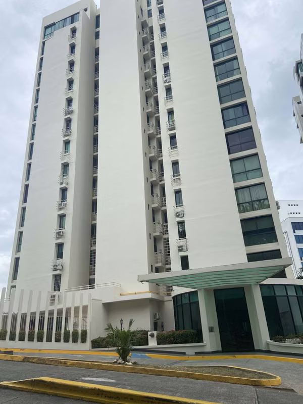 OFERTA  APARTAMENTO EN PH OCEANIA PLAZA EDISON BETANIA - foto 1