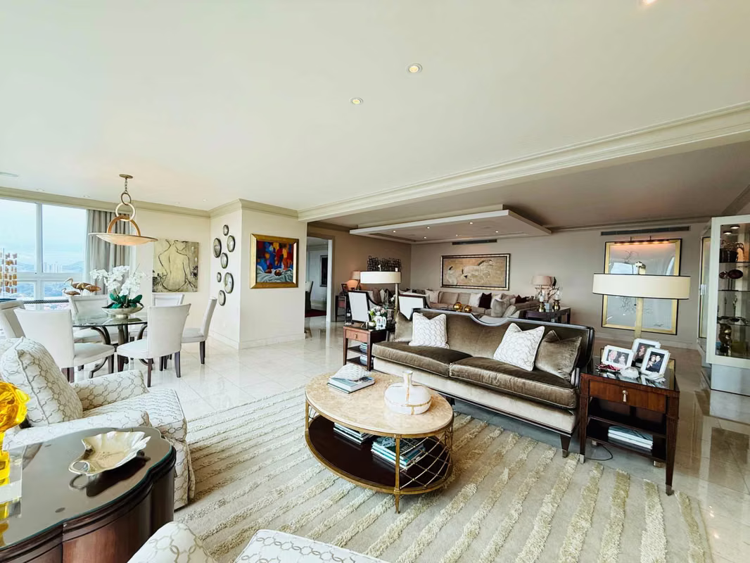 Venta de apartamento en Altos del Golf - Arboleda - foto 1