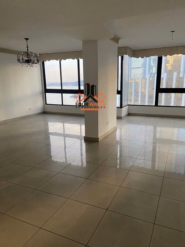 Venta de Apartamento en PH Costa Mar, Av Balboa - foto 1