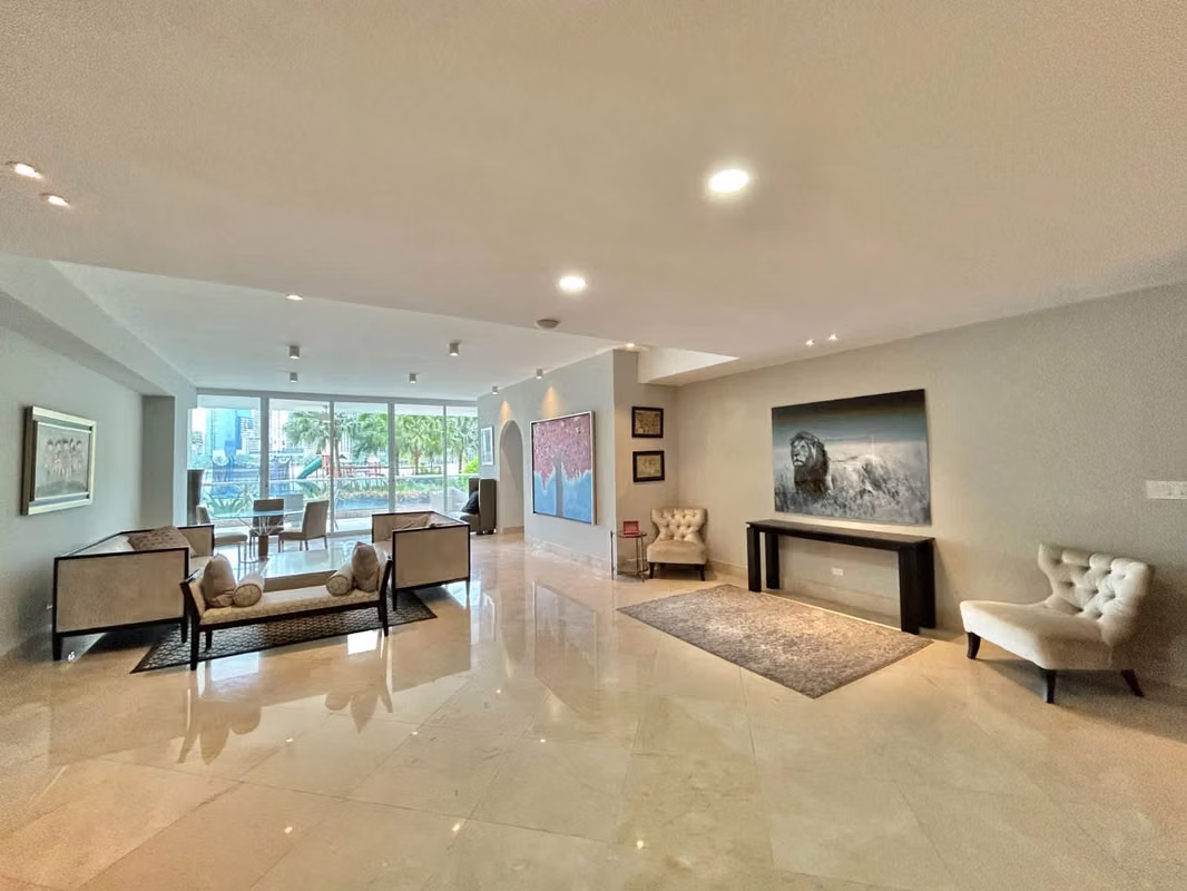 APARTAMENTO MIRADORES PUNTA PAITILLA EN VENTA - photo 1