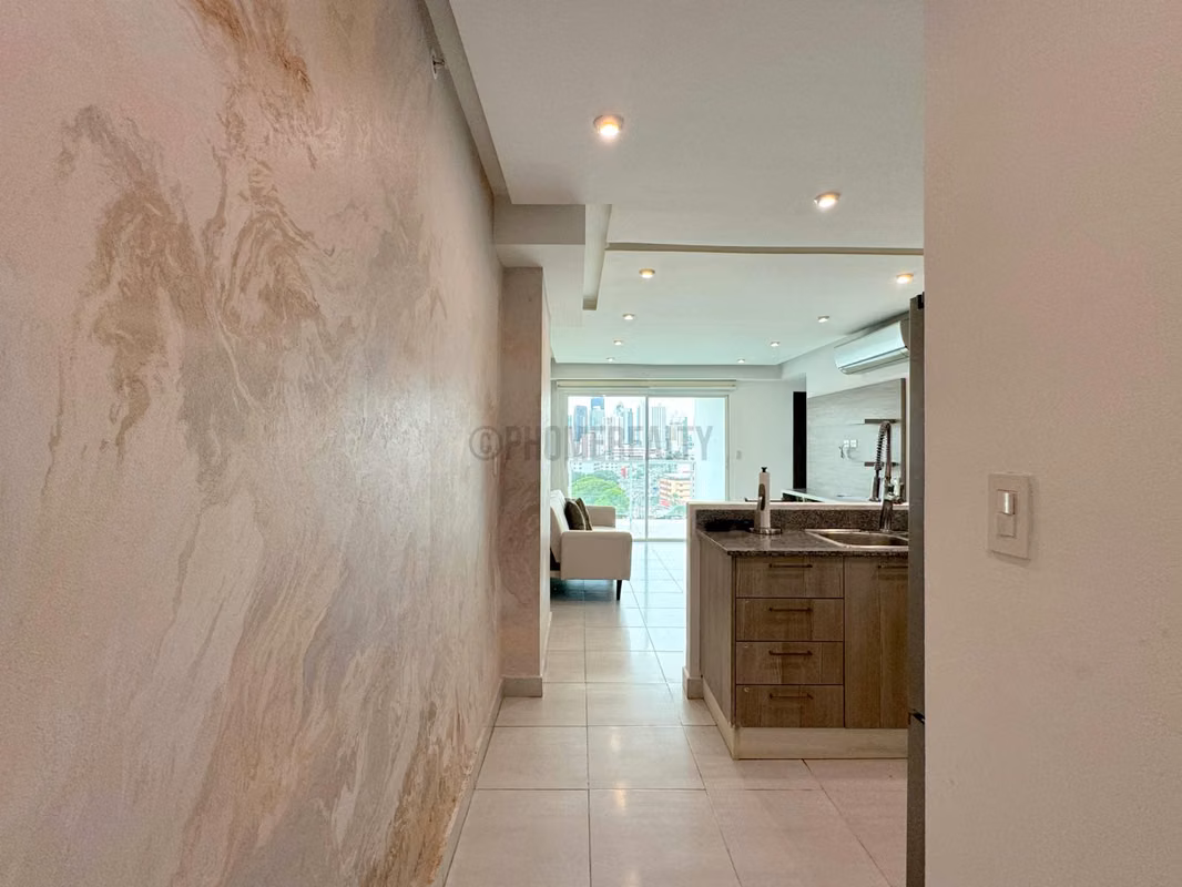 Espectacular Apartamento para la Venta en Carrasquilla - photo 1