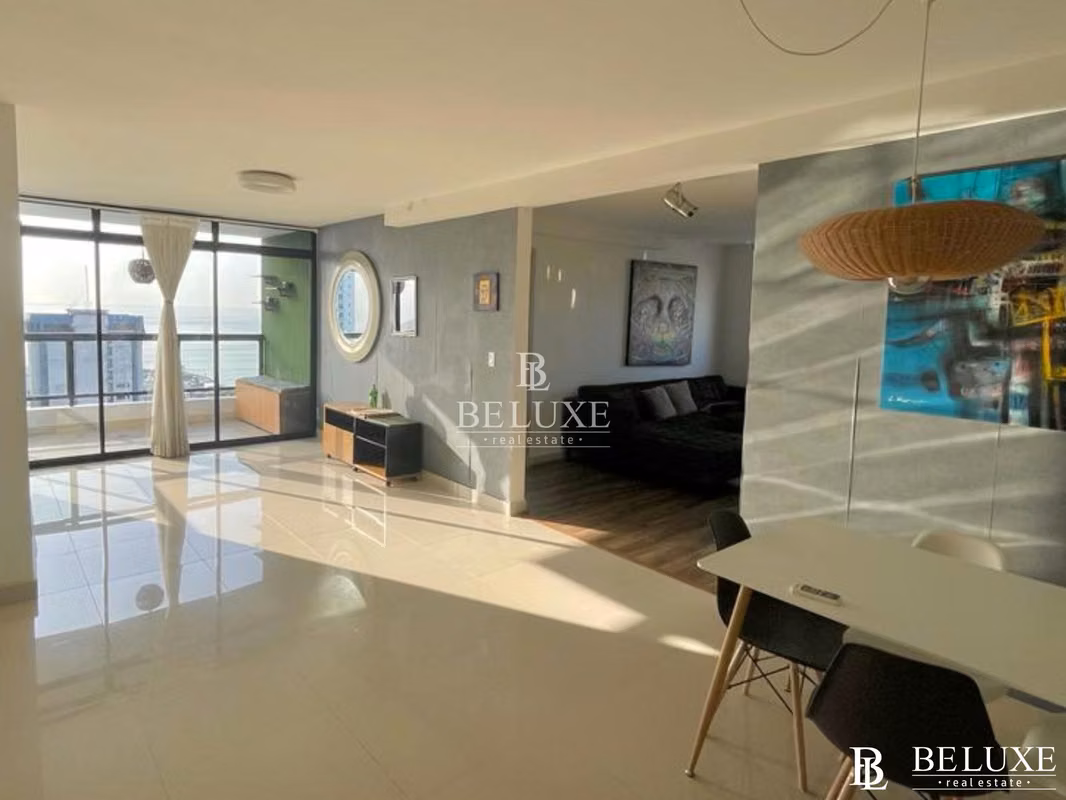 VENDO APARTAMENTO CON VISTA AL MAR EN BELLA VISTA, PH BALBOA BAY (9) - foto 1