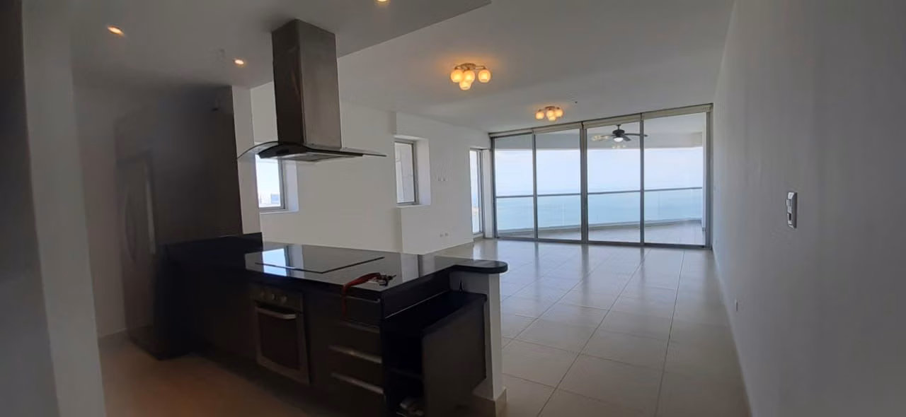 Venta de Apartamento en Avenida Balboa, PH Rivage, 140m2 - foto 1