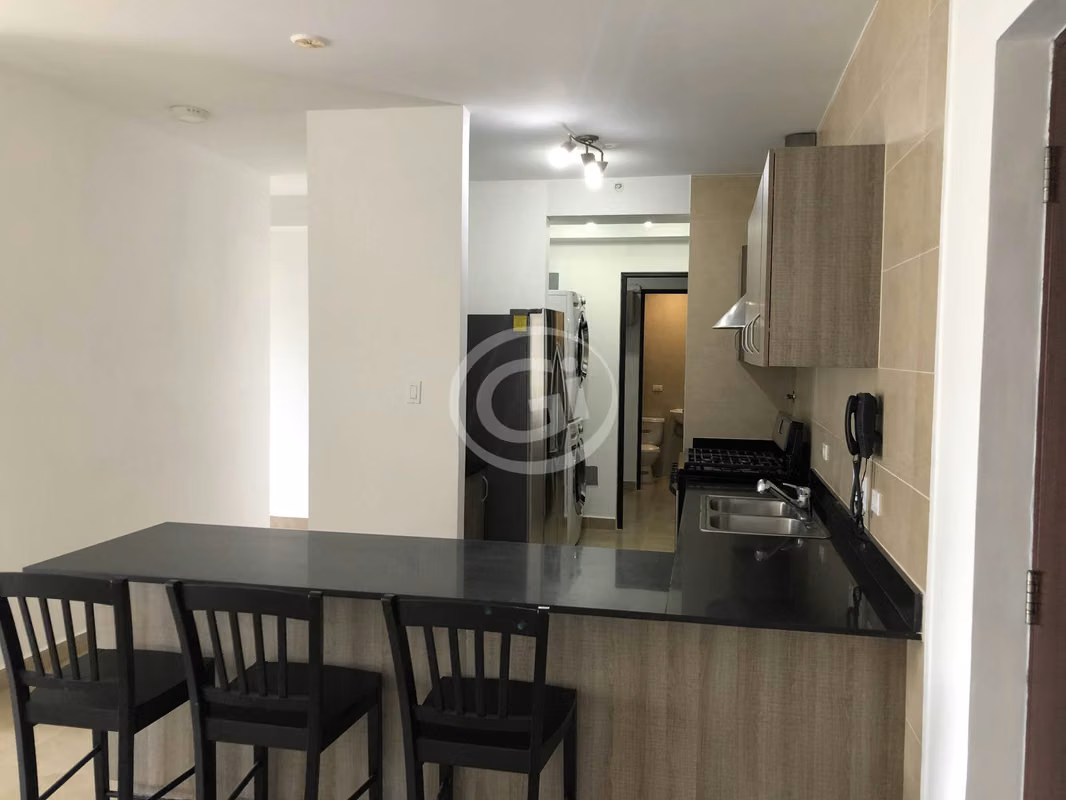 Venta Apartamento Obarrio. Amplio e Iluminado. La mejor ubicación. - photo 1