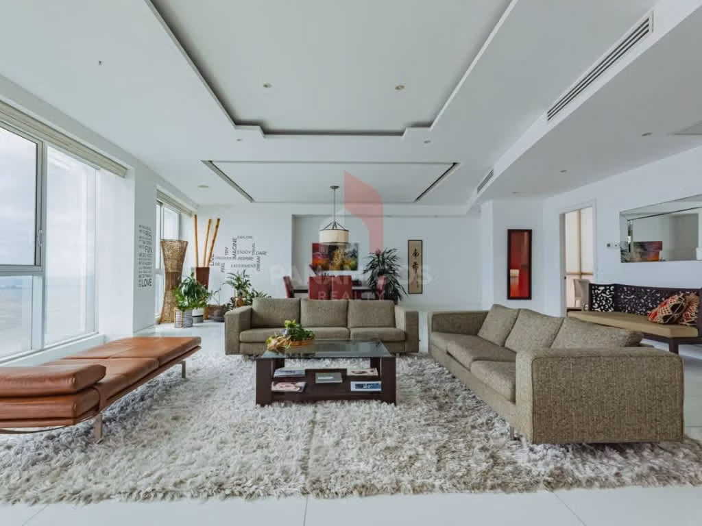 Venta Lujoso apartamento piso completo de 4 habitaciones en Costa del Este - foto 1