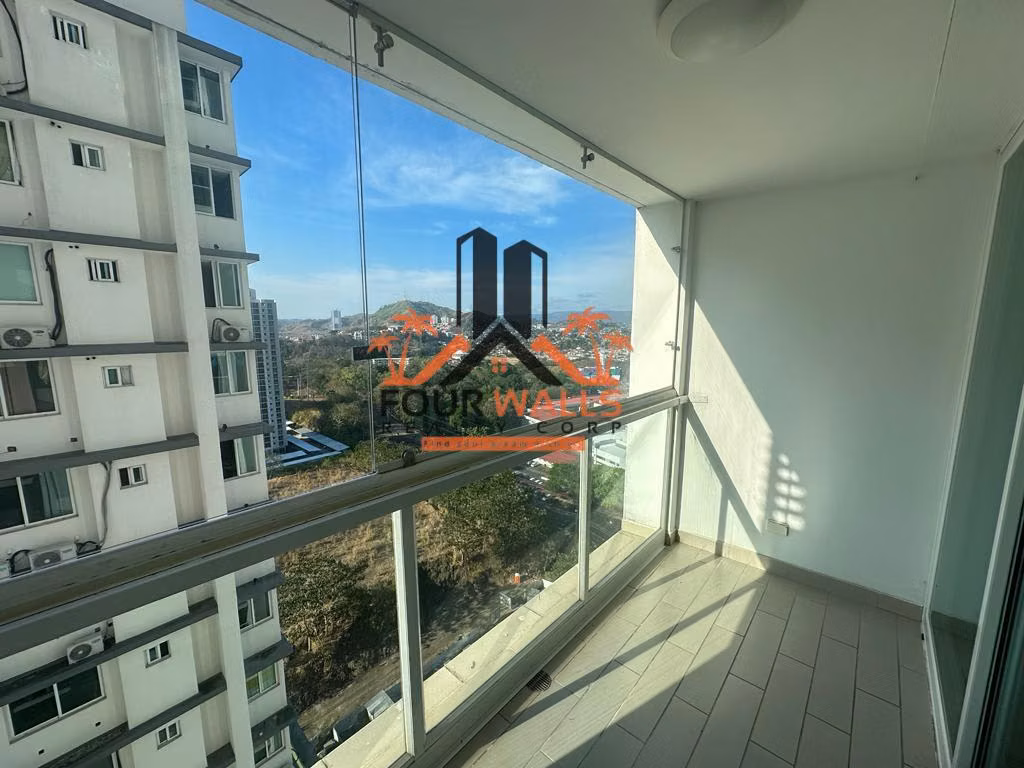 Venta de Apartamento Amoblado en PH Kings Park, Condado del Rey - foto 1