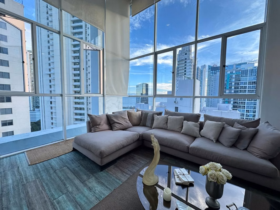 Venta de apartamento en Bella Vista - photo 1