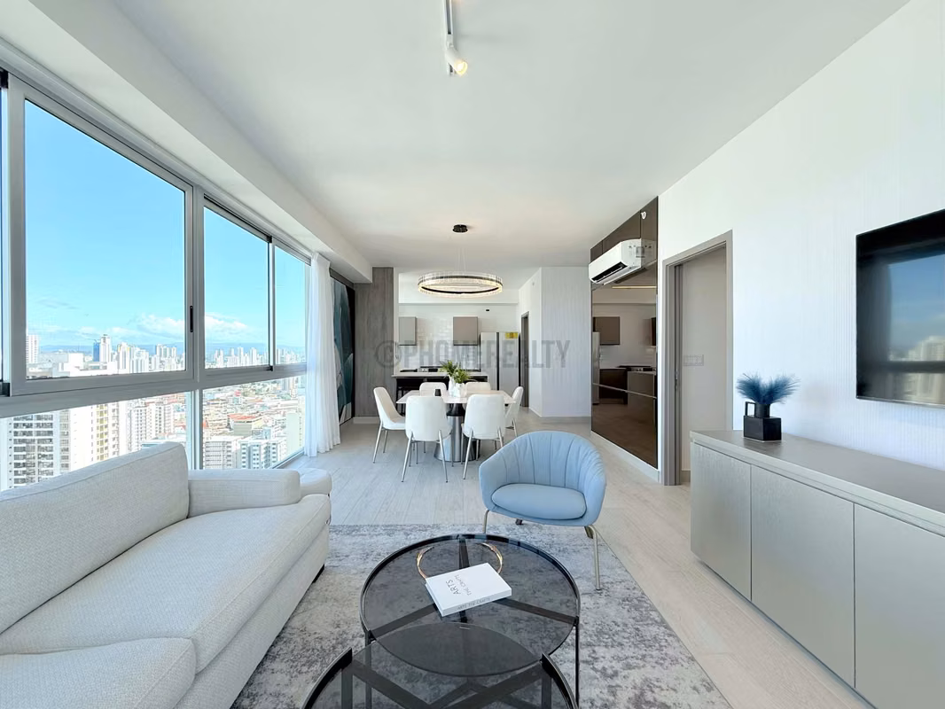 Amplio apartamento en Obarrio disponible para Venta - foto 1