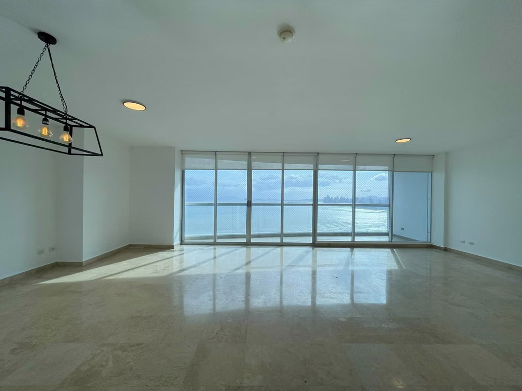 ALQUILER DE APARTAMENTO EN COSTA DEL ESTE - foto 1