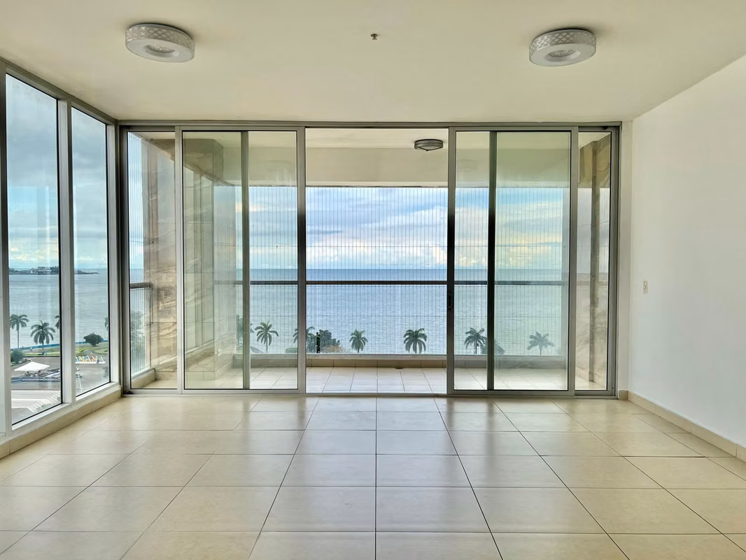 SE VENDE APARTAMENTO EN PH RIVAGE TOWER - foto 1