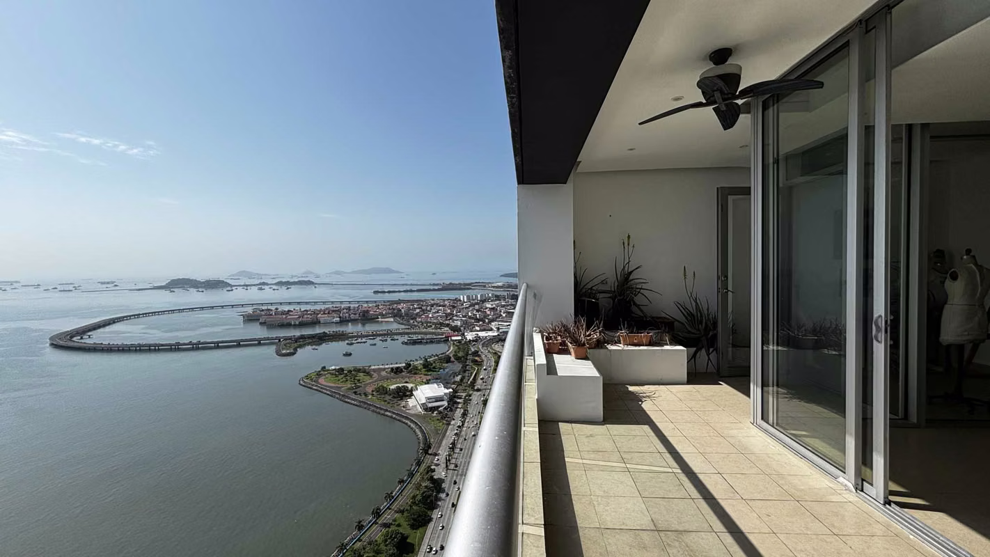 Rivage, Apartamento de Lujo en Avenida Balboa totalmente amoblado - photo 1