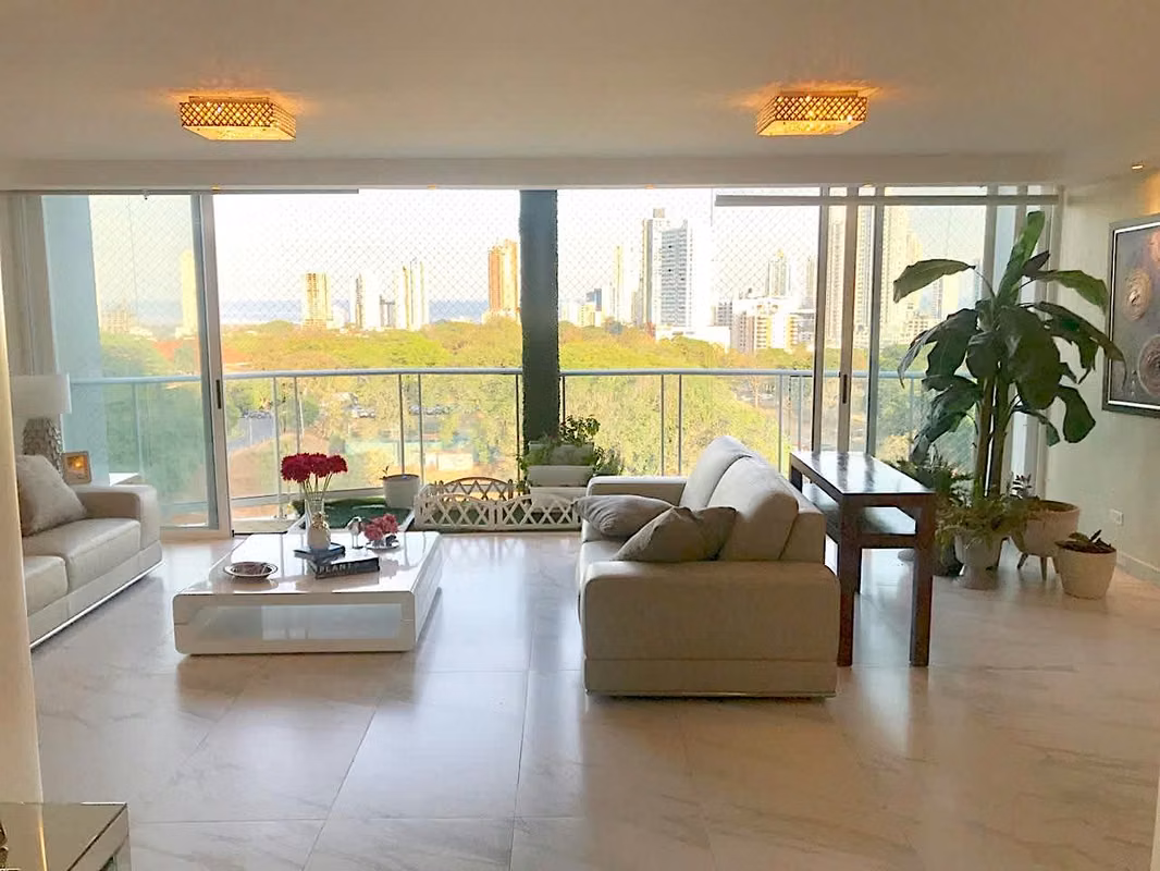 APARTAMENTO CON ACCESO DIRECTO AL PARQUE OMAR - photo 1
