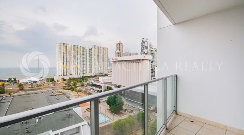 Apartamento De 2 Habitaciones A La Venta En PH Serenity | Precio Reducido a $215,000 - photo 1
