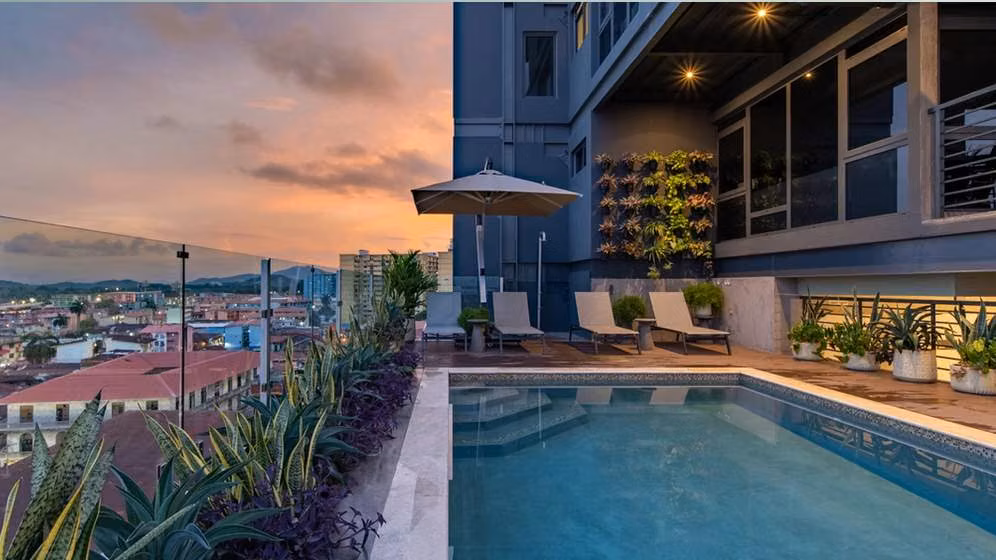 SE VENDE APARTAMENTO CASCO VIEJO - PH CASCO VIEW - foto 1