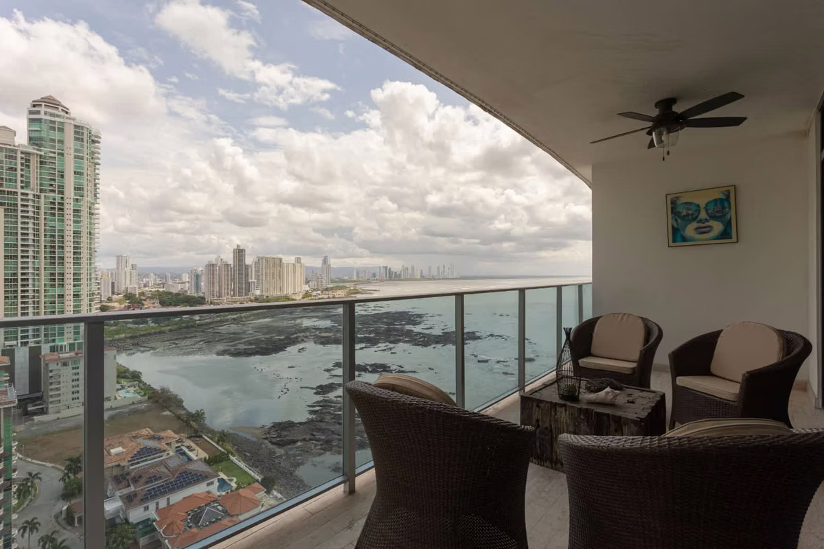 PUNTA PACIFICA GRAND TOWER EN VENTA - foto 1