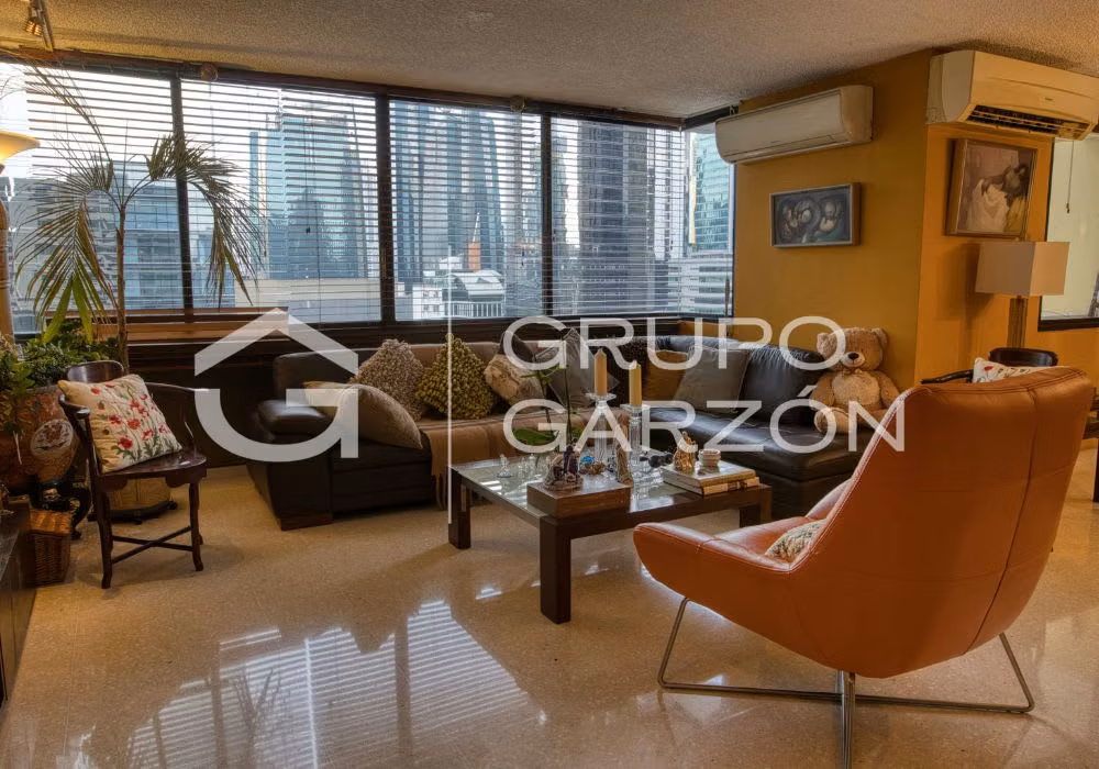 Venta de apartamento desamoblado en Obarrio (PH Monaco) - photo 1