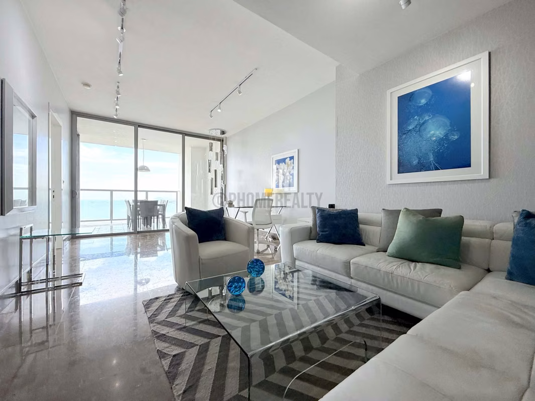 Espectacular apartamento modelo J en el Yoo Panama para la venta - photo 1