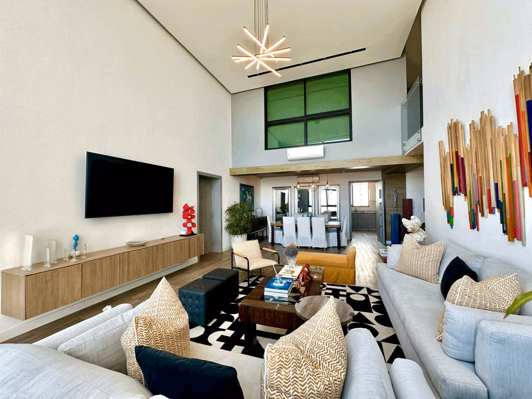 PENTHOUSE  2 niveles - Vista al Mar ! $675k - foto 1