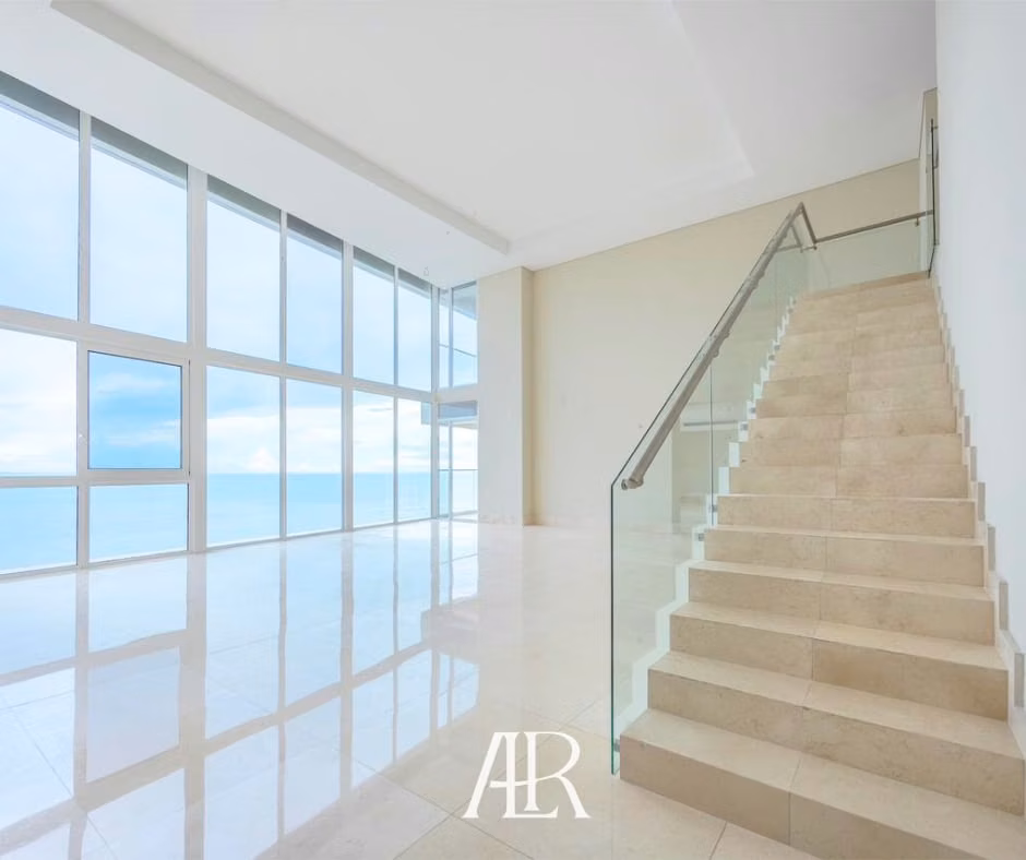 Vendo Penthouse con vista al mar en Coco del Mar, P.H. Windrose - foto 1