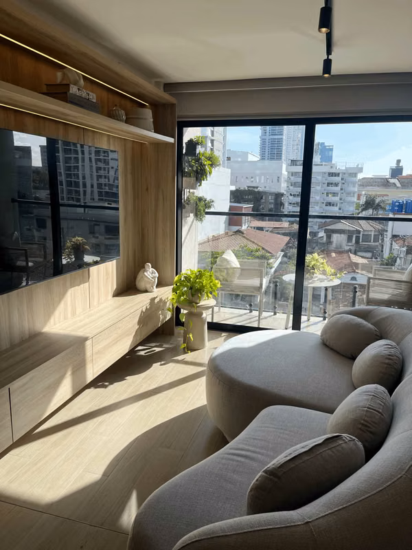 VENTA DE APARTAMENTOS EN LA CINTA COSTERA, BELLA VISTA - foto 1