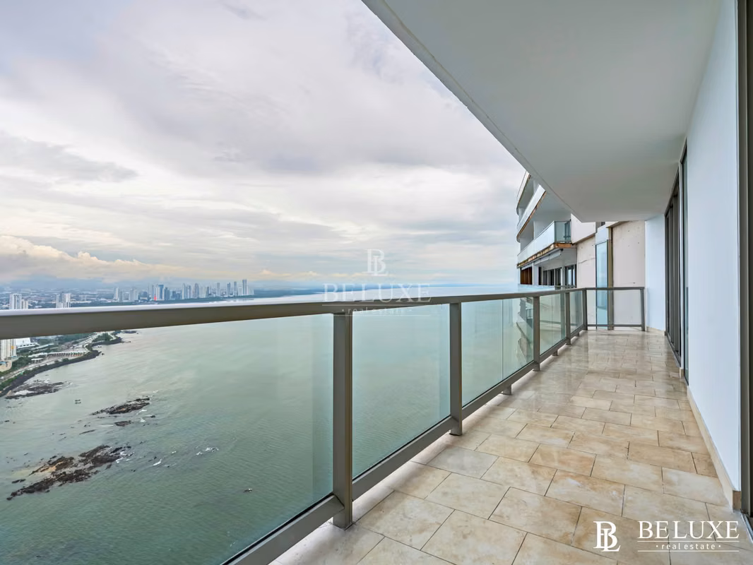 VENTA DE PENTHOUSE EN PH TOC/TRUMP/JW MARRIOT, PUNTA PACÍFICA (3) - foto 1