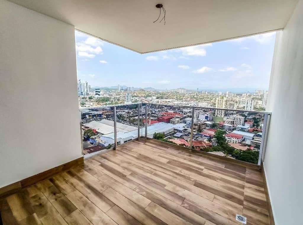 Alquiler de moderno apartamento de 2 recámaras en Carreras Tower – Ciudad de Panamá - foto 1