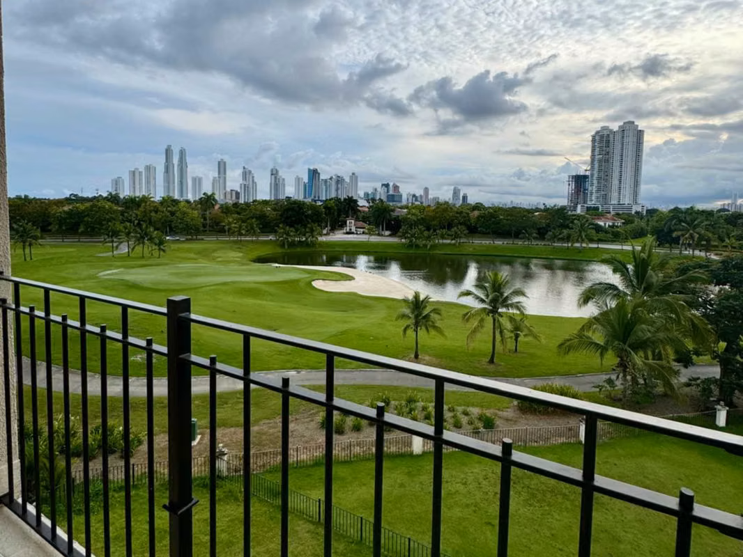 VENTA DE APARTAMENTO PH THE RESERVE - PINACCLE, SANTA MARIA (3) - foto 1