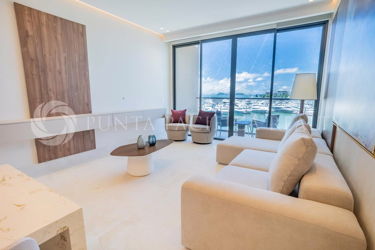 Alquiler y Venta | Exclusivo Casa del Mar, Ocean Reef | Incluye Barco Pursuit 36 - photo 1