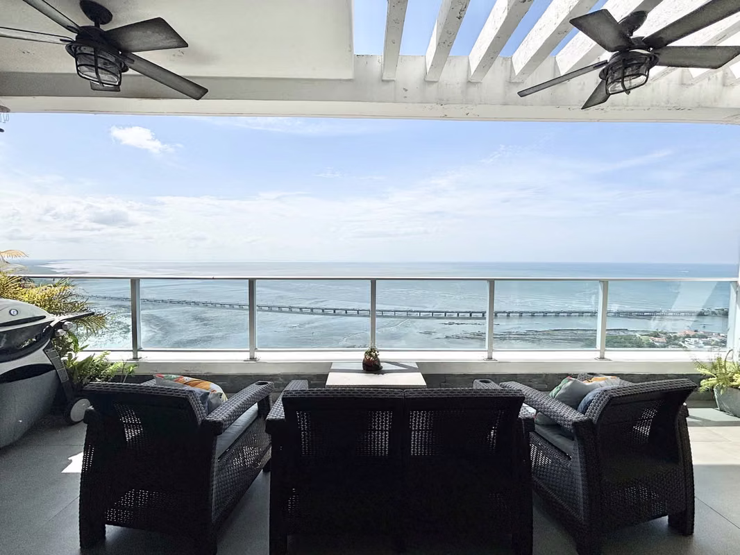 Apartamento en Venta – PH Náutica, Coco del Mar - foto 1