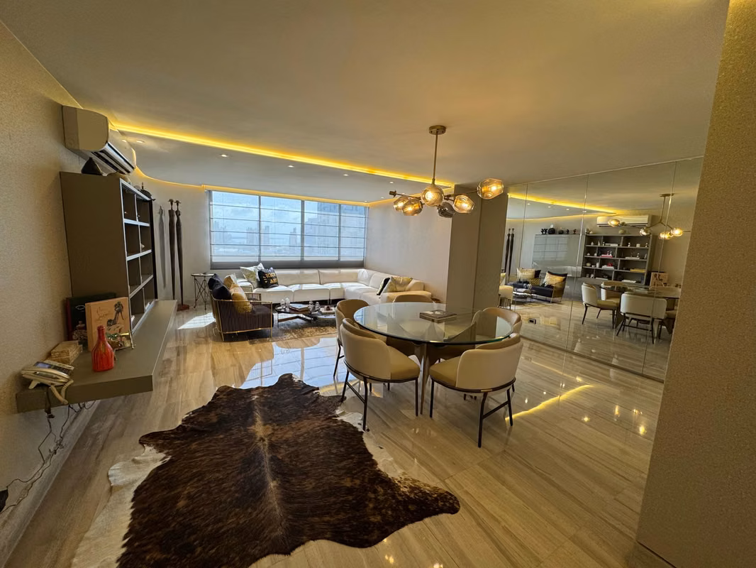 Apartamento en venta - Marbella Tower 1 - foto 1