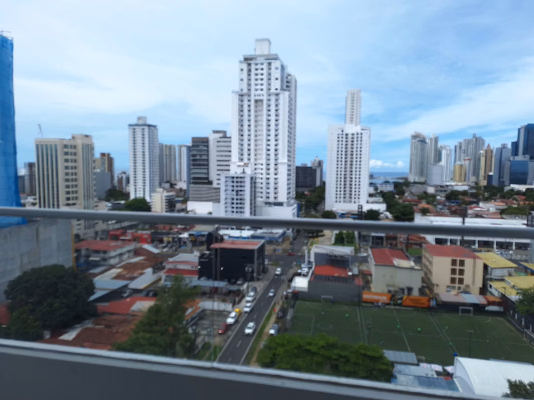 VENTA DE APARTAMENTO EN VIA PORRAS - foto 1