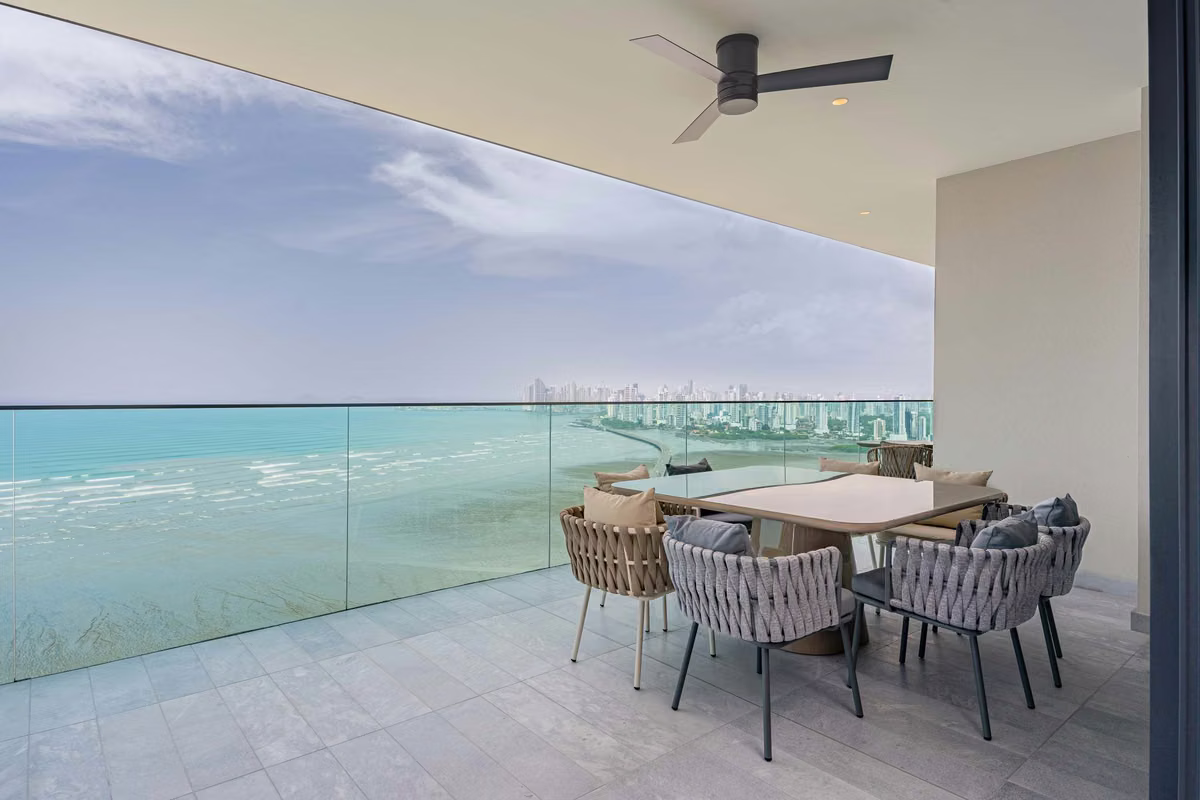VENTA P.H. UPPER EAST TOWER - foto 1