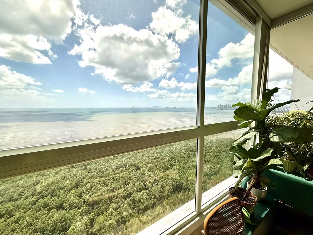 Venta exclusivo apartamento en Costa del Este - Vista al mar - photo 1