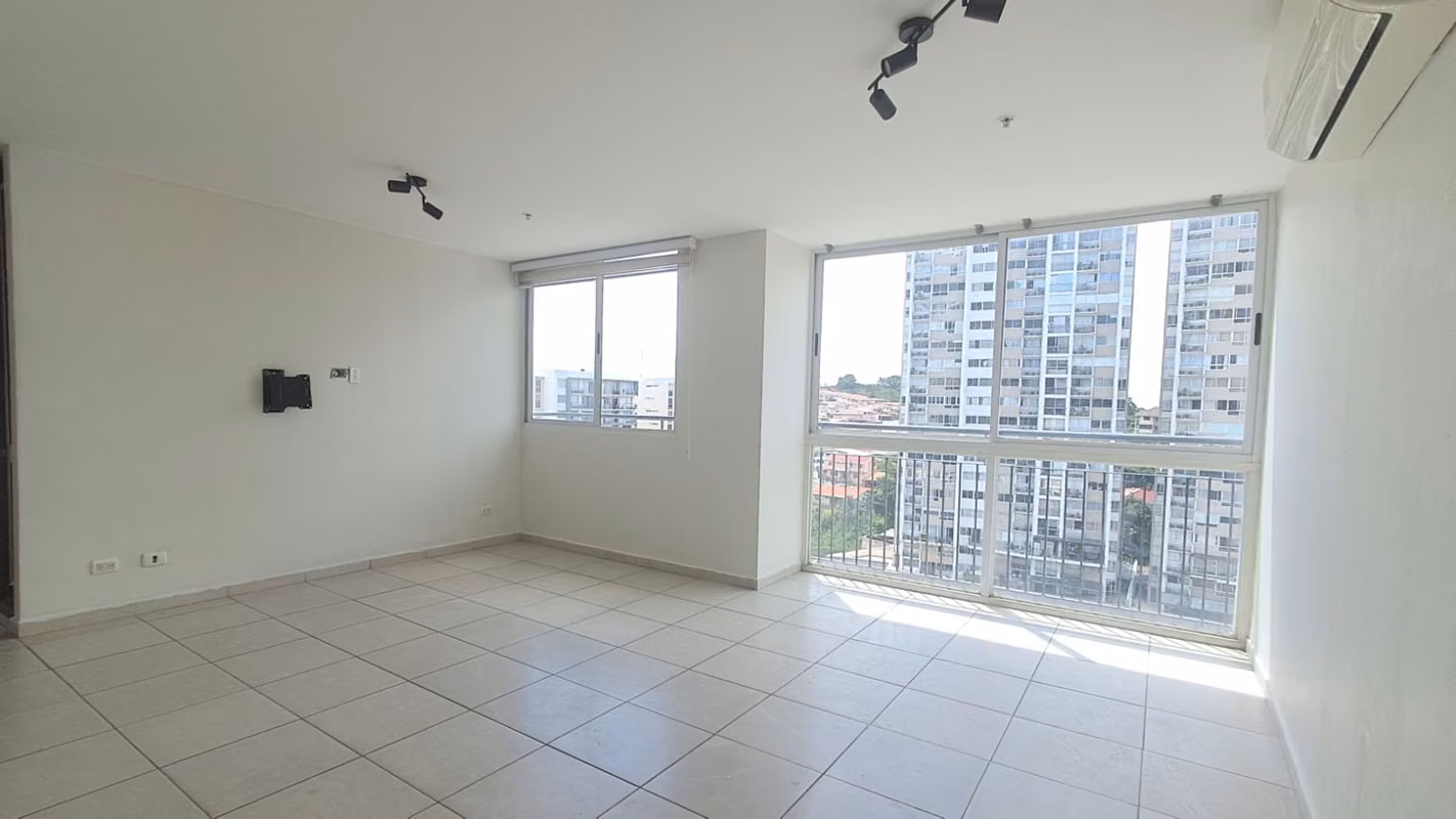 VENTA DE APARTAMENTO EN PH ALSACIA TOWERS - foto 1