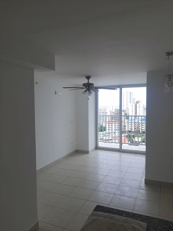 Venta de apartamento PH Riverside Via España - foto 1