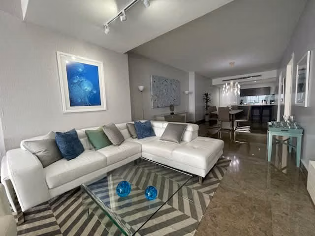 Venta de apartamento en PH ARTS & YOO Avenida Balboa, Bella Vista - foto 1