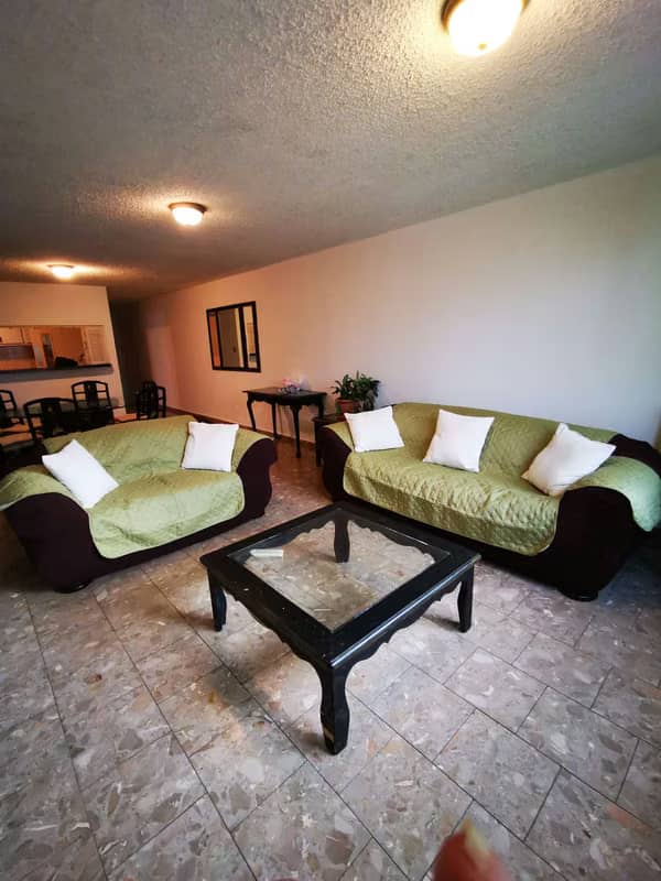 VENTA DE APARTAMENTO 2 RECAMARAS 1 BAÑO C/B/E  MARBELLA - foto 1
