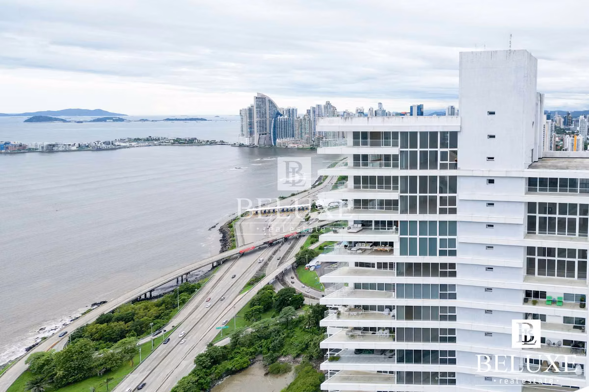 VENTA DE PENTHOUSE EN PH WINDROSE, SAN FRANCISCO (12) - foto 1